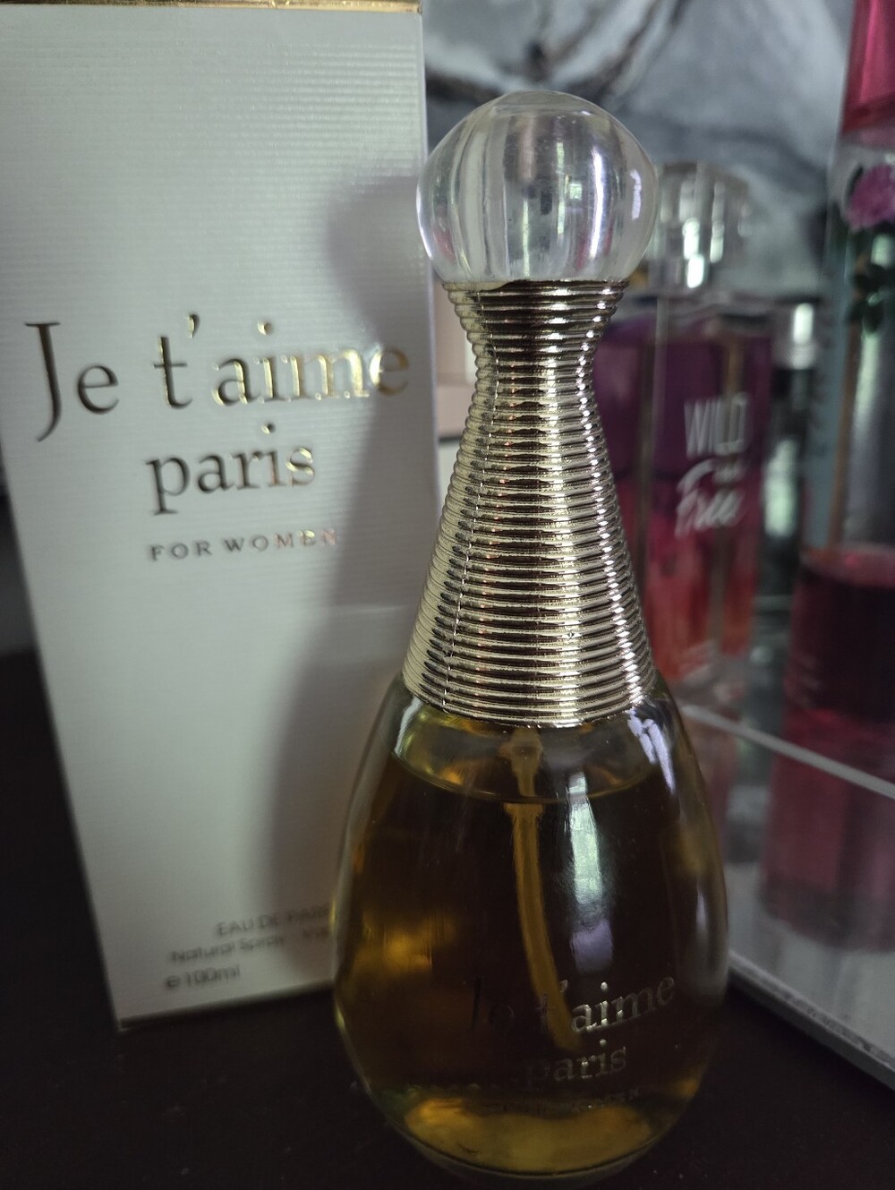 Je t'aime Paris Women's Perfume - Gold & Amber Bottle - Picture 4 of 4